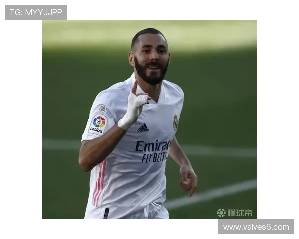 亨德森持续展现卓越表现,助力球队在本赛季中获得重要胜利 亨德森持续展现卓越表现,助力球队在本赛季中获得重要胜利