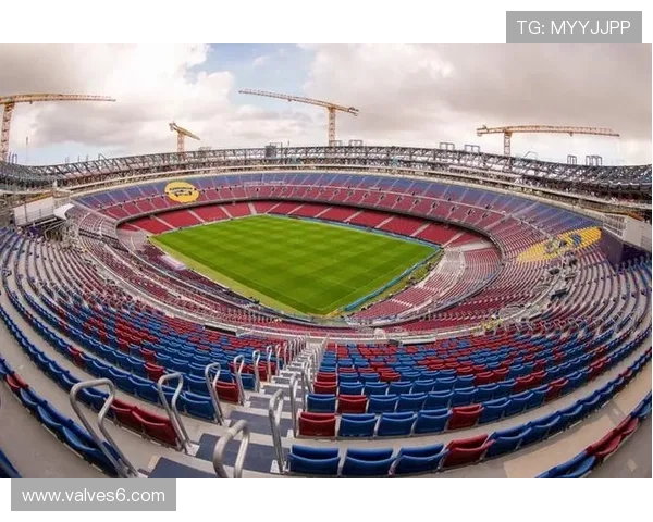 巴萨10号传奇重返诺坎普，旧将与新星交接的时刻值得关注