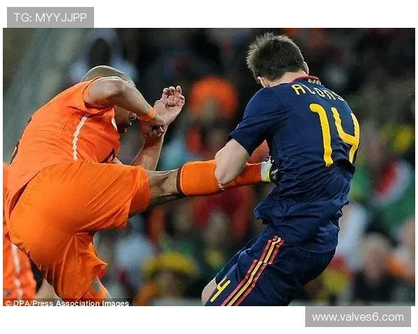 德容 vs 伊涅斯塔:中场组织与控球推进风格差异 德容 vs 伊涅斯塔:中场组织与控球推进风格差异