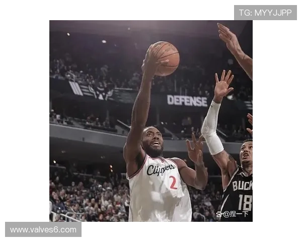 哈登突破次数提升显著 拉开与恩比德挡拆得分差距