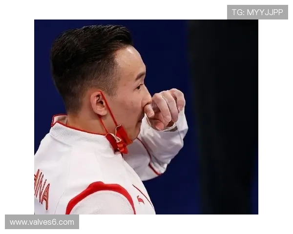 肖若腾比赛场上拼命，赛后豪车钥匙都掉地上没人敢捡了？